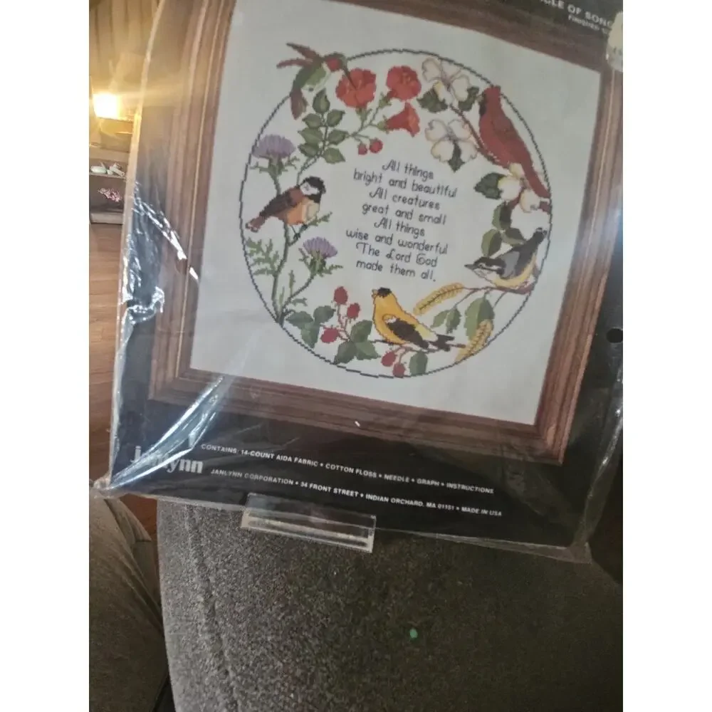 Vintage 1985 New 14x14 JANLYNN 54-18 Circle of Songbirds cross stitch kit